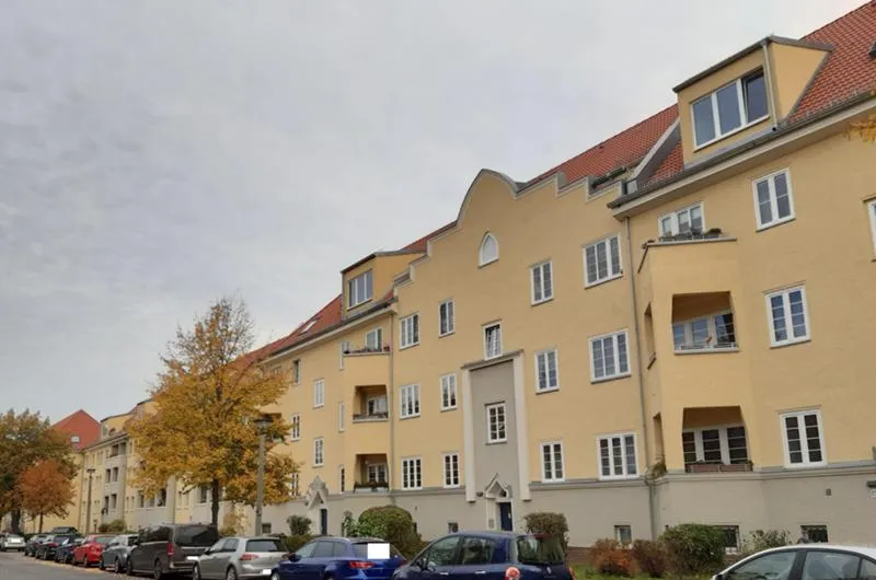 Tolle Wohnung ab sofort- mit WBS-Anspruch für 3 Personen — photo 1